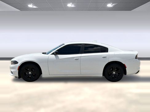 Used 2023 Dodge Charger SXT RWD image 2