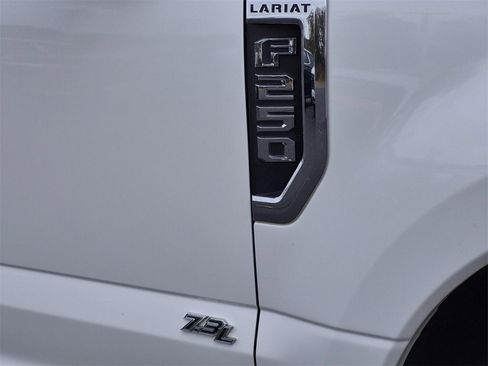 Used 2020 Ford F250 Lariat w/ Lariat Ultimate Package image 11