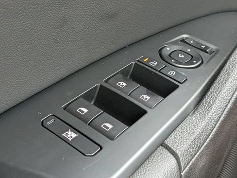 Certified 2026 Kia Sportage SX FWD image 25