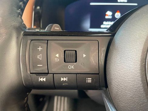 Used 2024 Nissan Pathfinder Platinum AWD/4WD image 23