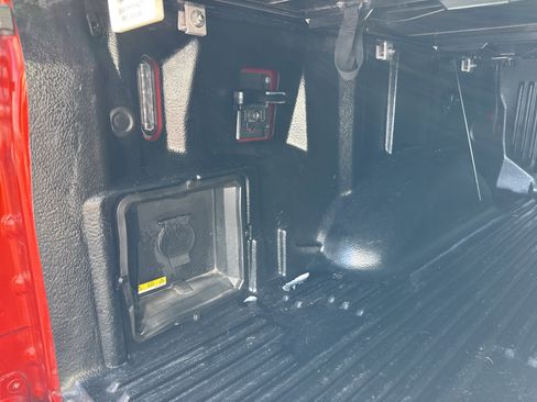 Certified 2023 Ford F150 Lariat w/ Equipment Group 502A High image 18