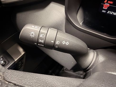 Used 2024 Toyota Sequoia Limited image 36