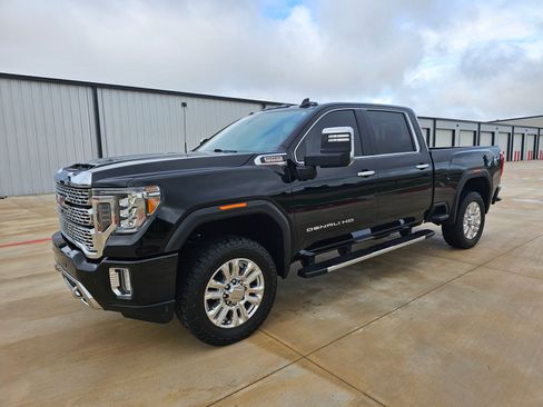Used 2020 GMC Sierra 3500 Denali w/ Denali Ultimate Package AWD/4WD image 18