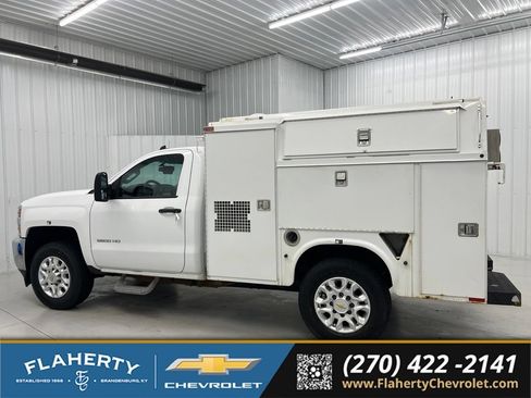 Used 2015 Chevrolet Silverado 3500 W/T RWD image 5
