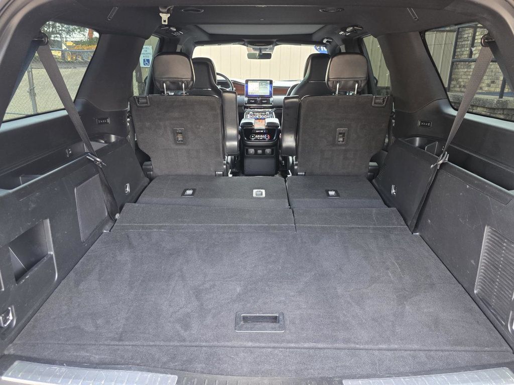 Used 2019 Lincoln Navigator L Reserve AWD/4WD image 13