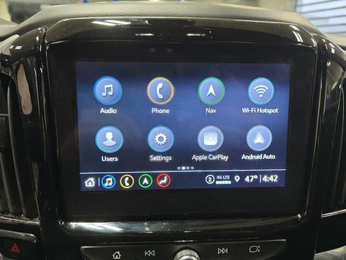 Used 2023 Chevrolet Traverse RS w/ LPO, Floor Liner Package image 25