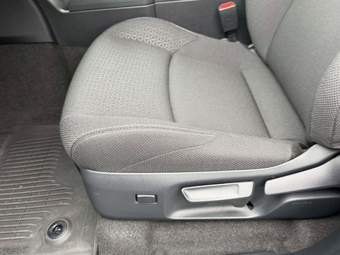 Used 2025 Toyota 4Runner SR5 image 17