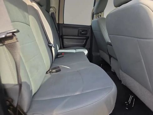 Used 2017 RAM 1500 Express w/ Express Value Package AWD/4WD image 12