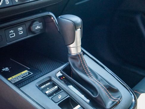 Used 2025 Honda CR-V Sport-L image 18