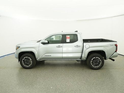 New 2026 Toyota Tacoma TRD Sport image 31