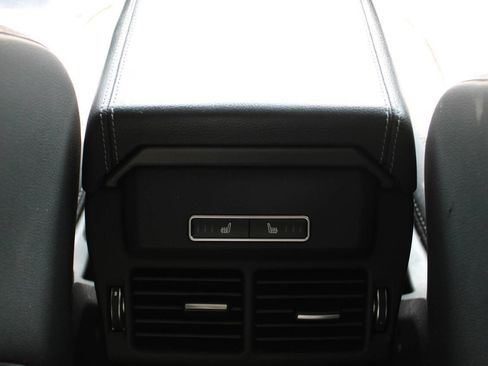 Used 2018 Land Rover Range Rover Evoque SE Premium AWD/4WD image 32