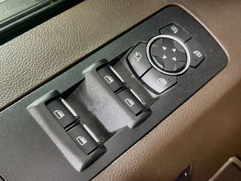 Used 2018 Ford F150 King Ranch w/ Equipment Group 601A Luxury RWD image 20