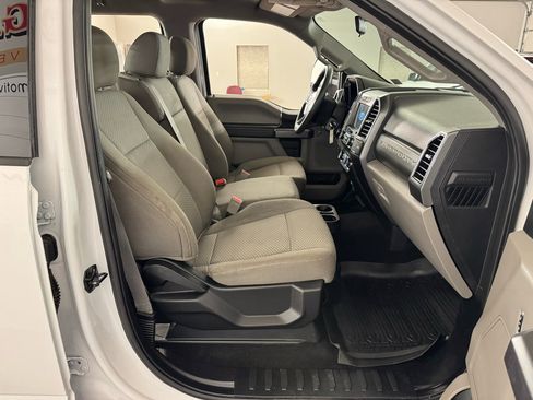 Used 2019 Ford F250 XLT w/ XLT Value Package image 36