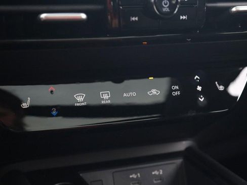 New 2026 Nissan Kicks SR w/ SR Premium Package image 16