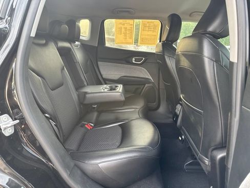 Used 2022 Jeep Compass Latitude w/ Convenience Group AWD/4WD image 11