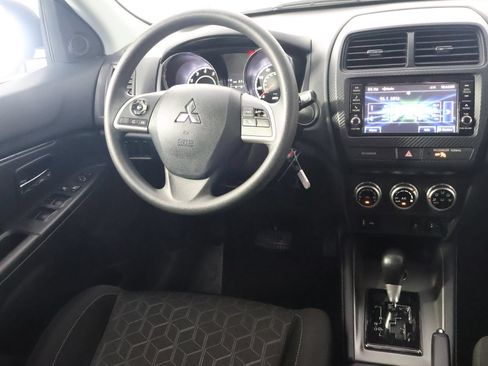Used 2025 Mitsubishi Outlander Sport ES AWD/4WD image 26