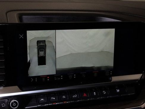 Used 2024 Chevrolet Silverado 1500 LT Trail Boss w/ LT Trail Boss Premium Package image 20