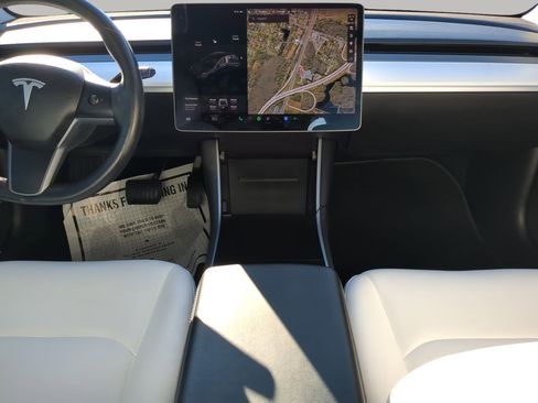 Used 2018 Tesla Model 3 Long Range image 43