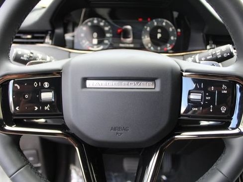 Used 2025 Land Rover Range Rover Evoque S image 17
