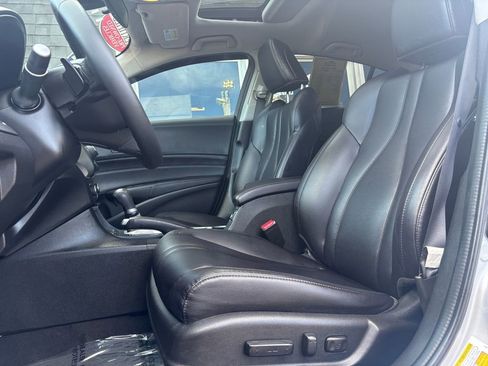 Used 2022 Acura ILX image 23