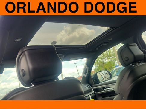 New 2026 Jeep Grand Wagoneer 4WD image 19