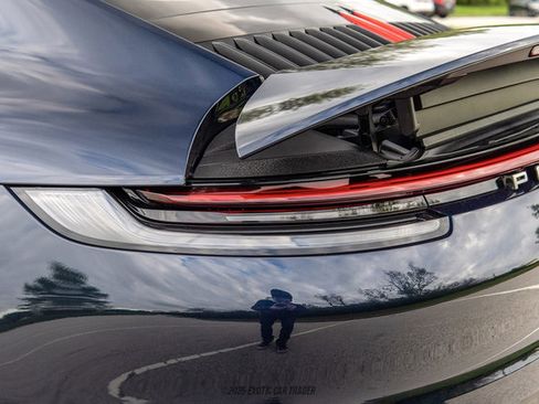 Used 2022 Porsche 911 Carrera S RWD image 97