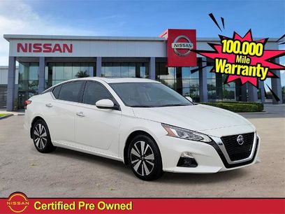 Certified 2022 Nissan Altima 2.5 SL