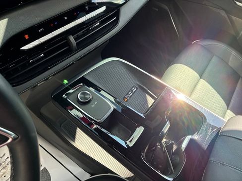 Certified 2026 Buick Enclave Sport Touring FWD image 47