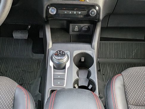 Certified 2025 Ford Escape ST-Line w/ Equipment Group 301A image 20