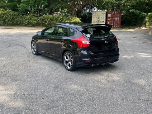 Used 2014 Ford Focus ST w/ Equipment Group 202A FWD image 7
