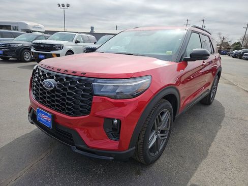 New 2026 Ford Explorer ST-Line image 4