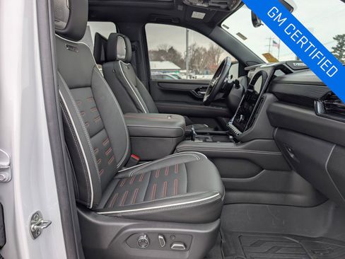 Certified 2025 GMC Yukon AT4 Ultimate w/ LPO, Floor Liner Package image 48