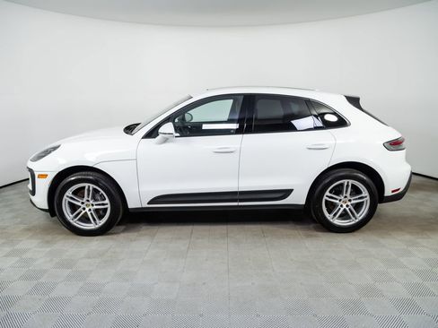 Certified 2023 Porsche Macan Turbo image 2
