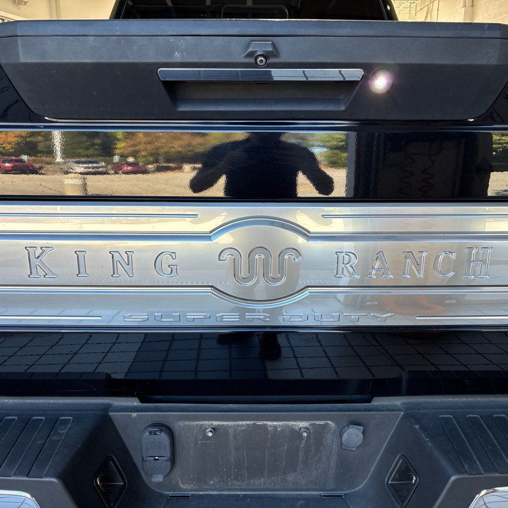Used 2021 Ford F250 King Ranch w/ King Ranch Ultimate Package AWD/4WD image 11