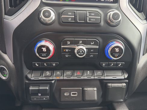 Used 2019 GMC Sierra 1500 SLT w/ SLT Convenience Package image 34