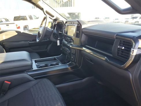 Used 2022 Ford F150 XL w/ STX Appearance Package image 32