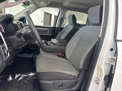 Used 2022 RAM 1500 Classic SLT w/ Protection Group AWD/4WD image 17