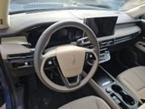 Used 2023 Lincoln Corsair AWD w/ Equipment Group 101A image 12