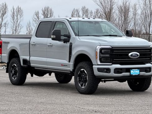 New 2026 Ford F250 Platinum w/ Tremor Off-Road Package image 9