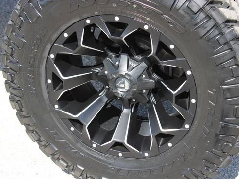 Used 2022 Ford F250 Platinum w/ Tremor Off-Road Package image 20