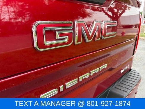 Used 2024 GMC Sierra 1500 AT4 w/ Technology Package AWD/4WD image 7