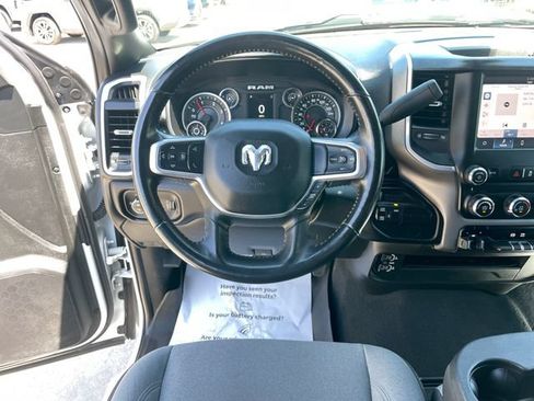 Used 2024 RAM 3500 Big Horn AWD/4WD image 24