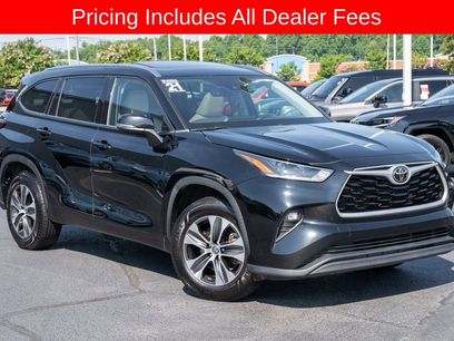 Used 2021 Toyota Highlander XLE