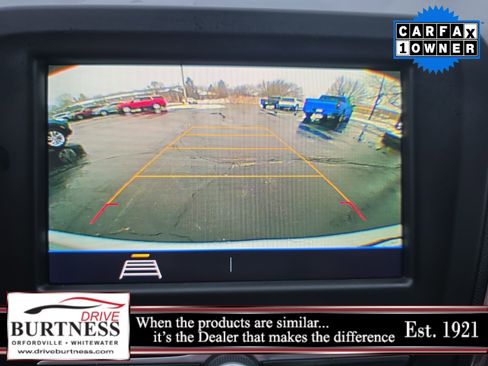 Used 2021 Chevrolet Equinox LT image 2