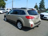 Used 2010 Subaru Outback 2.5i Premium image 5