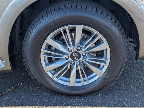 Used 2021 INFINITI QX80 Luxe image 10