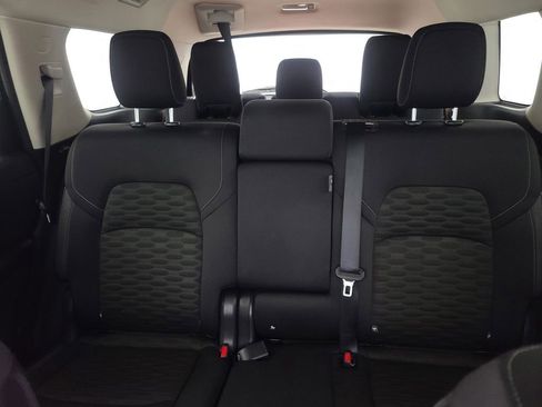 Used 2025 Nissan Pathfinder SV AWD/4WD image 21
