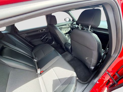 Certified 2025 Honda Civic Sport image 28