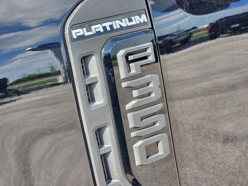 New 2026 Ford F350 Platinum w/ Tremor Off-Road Package AWD/4WD image 8