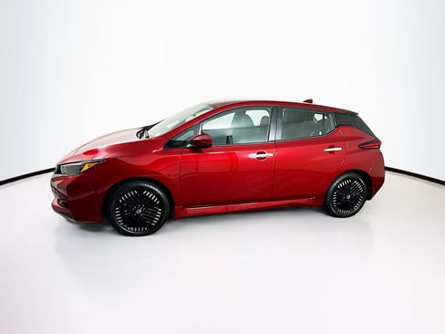 Used 2025 Nissan Leaf SV Plus FWD image 4